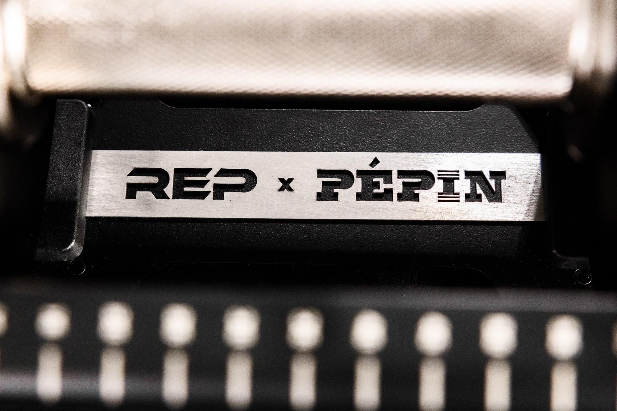 REP® x PÉPIN™ FAST Series™ Haltère réglable (KG)
