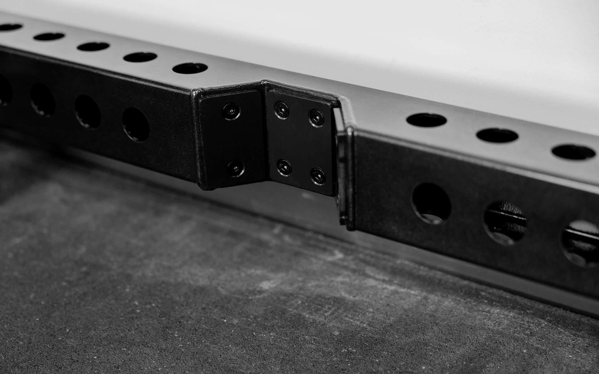 Wall-Mounted Athena™ Builder | REP Fitness